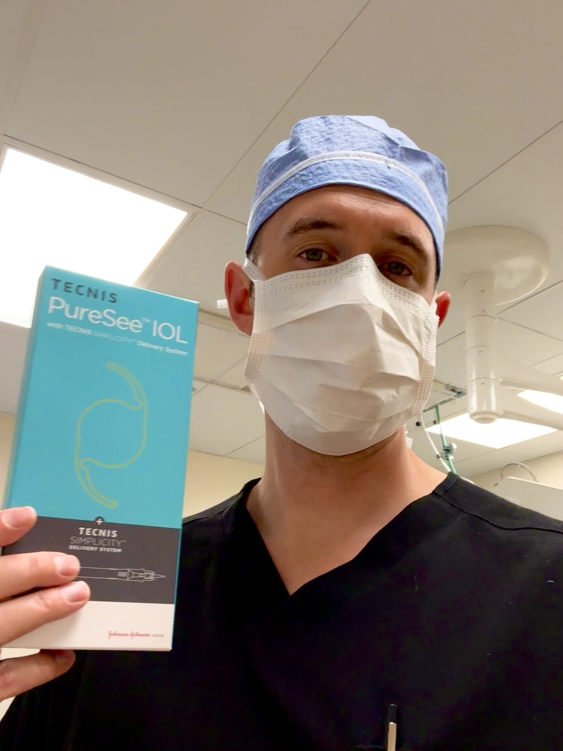 Dr. Mando Tecnis Lens